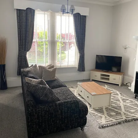 Fox Lodge Blackpool Room photo